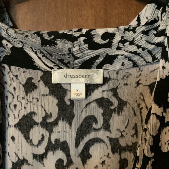 Top - Picture 2 of 3